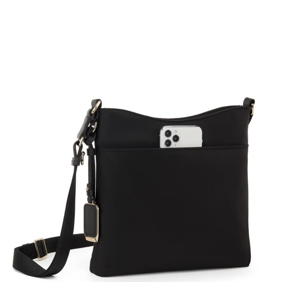 Tumi Voyaguer Tyler Crossbody purse NWT - Picture 6 of 7